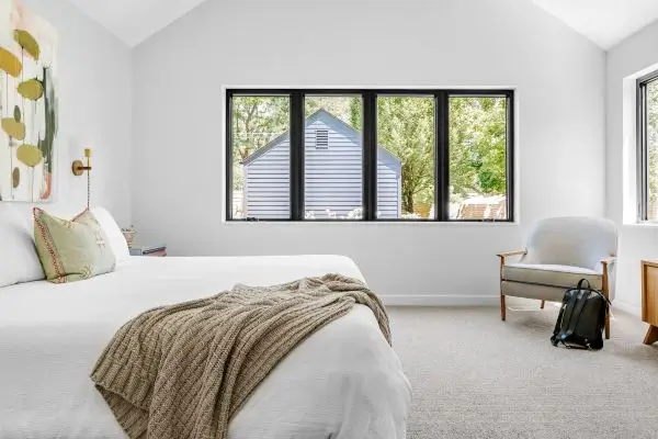 Carpet installation in a Tucson, AZ primary bedroom