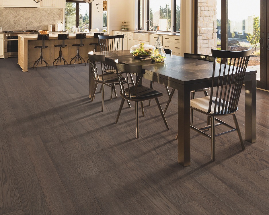 Beautiful hardwood flooring in an Austin, TX home