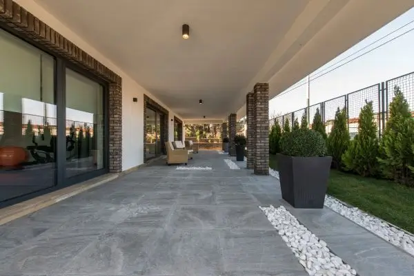 Natural Stone Flooring for Outdoor Use [Benefits]