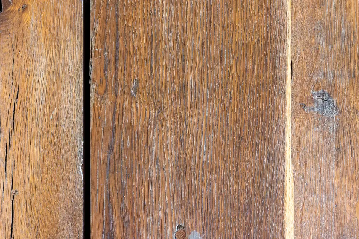 gaps in hardwood floor