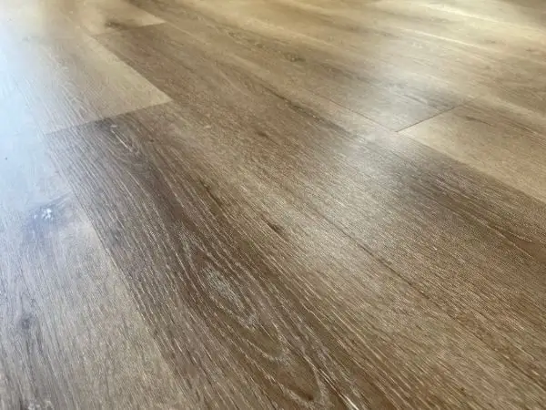 wood-look lvp flooring