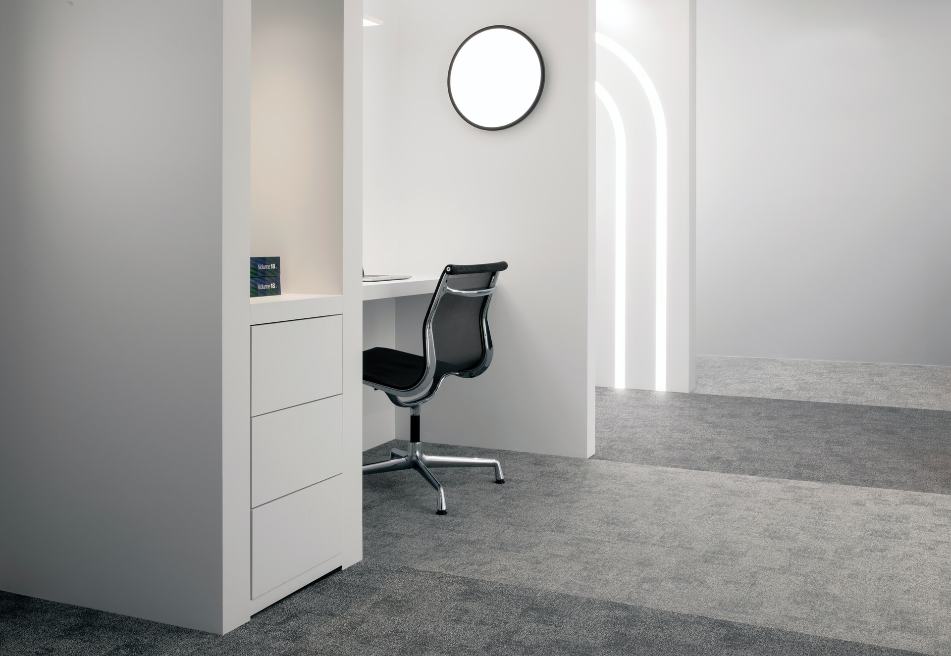 Modern carpet tiles in an Austin, TX home office