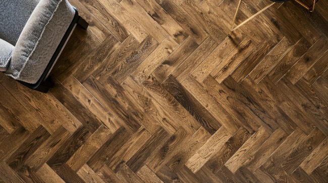 herringbone hardwood floor