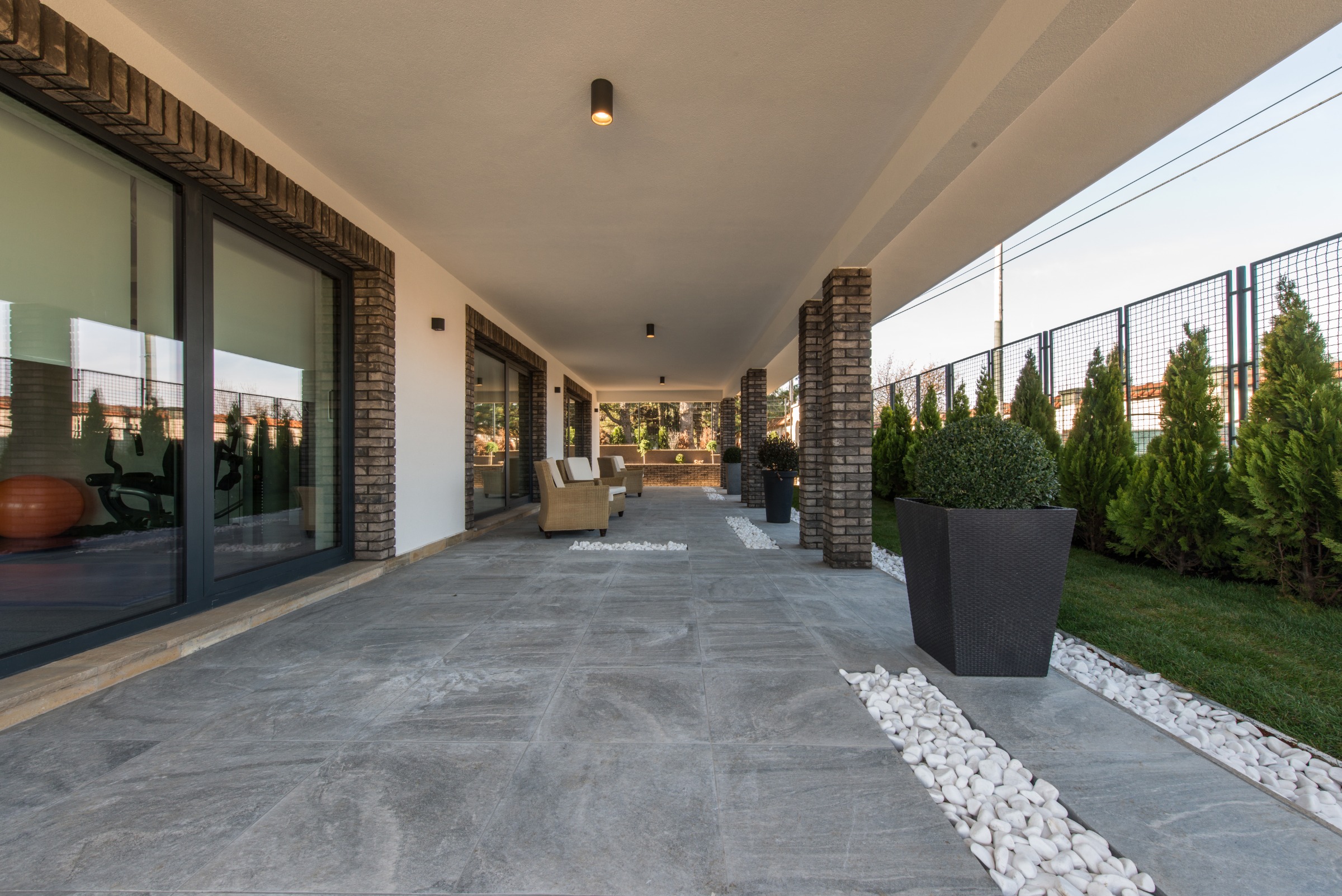 Natural Stone Flooring for Outdoor Use [Benefits]
