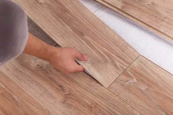 Floating hardwood flooring installation in an Austin, TX home