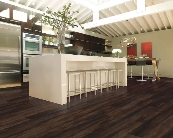 Gorgeous luxury vinyl plank flooring in a Dallas-Fort Worth, TX home